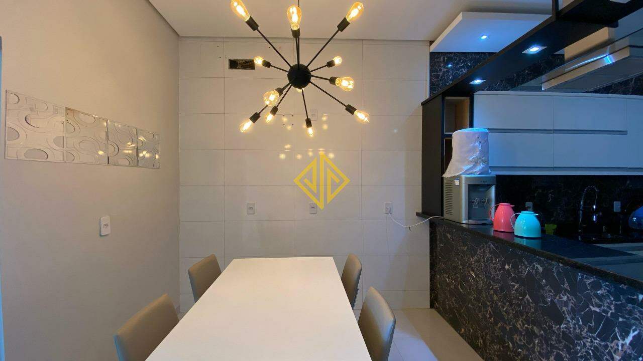 Casa à venda com 4 quartos, 153m² - Foto 12