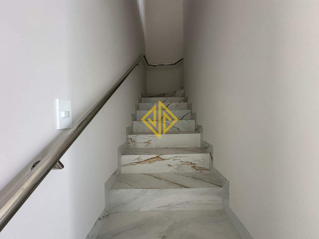 Sobrado, 3 quartos, 131 m² - Foto 3