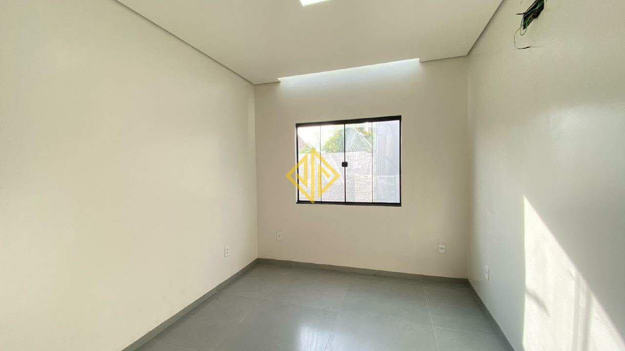 Casa à venda com 2 quartos, 123m² - Foto 8