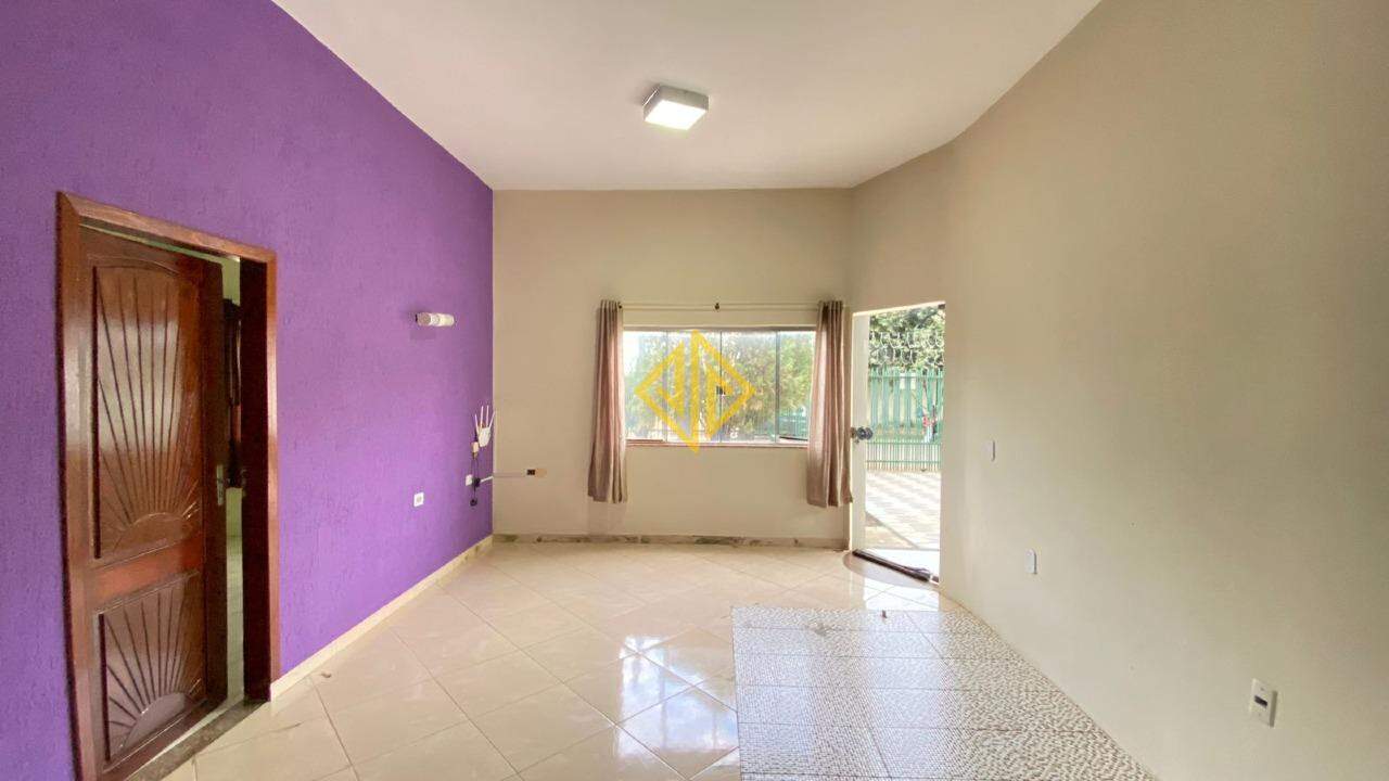 Casa à venda com 2 quartos, 137m² - Foto 3