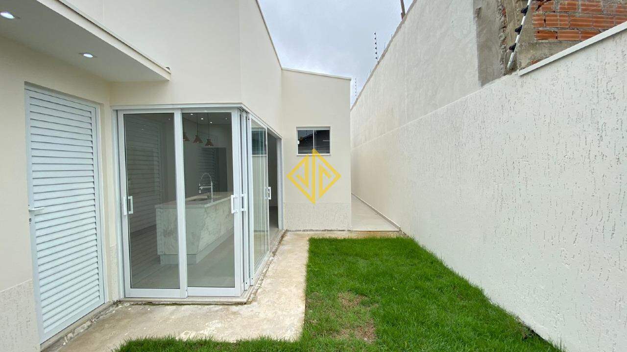 Casa à venda com 3 quartos, 104m² - Foto 12