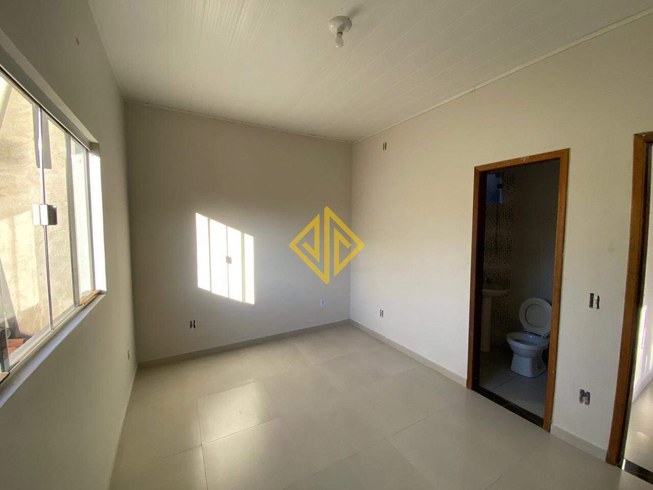 Casa à venda com 2 quartos, 91m² - Foto 7