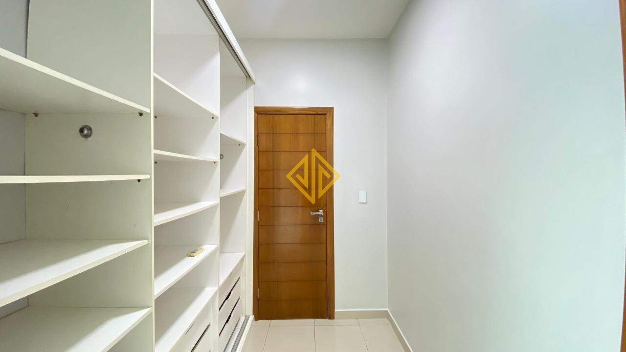 Casa à venda com 3 quartos, 400m² - Foto 17