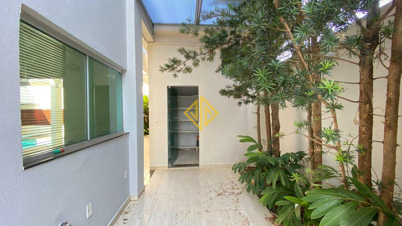 Casa à venda com 3 quartos, 400m² - Foto 28