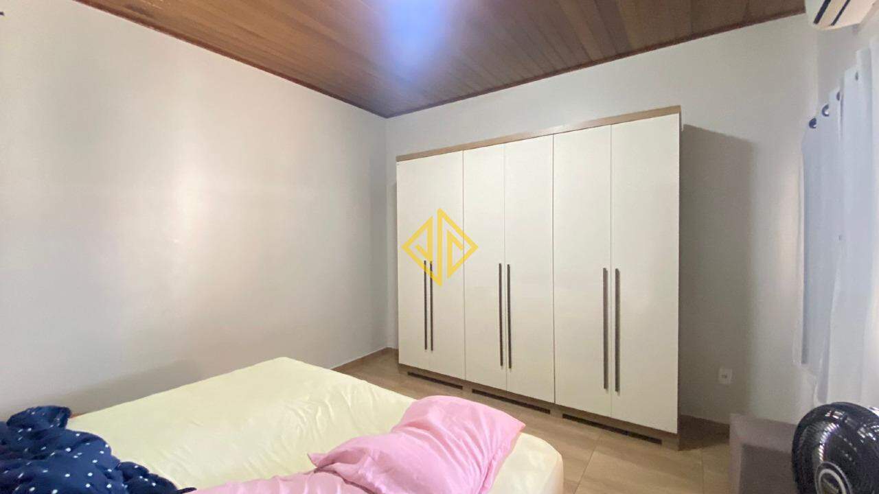 Casa à venda com 2 quartos, 120m² - Foto 6