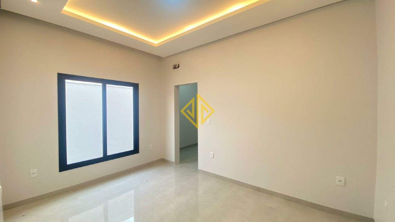 Casa à venda com 2 quartos, 110m² - Foto 9