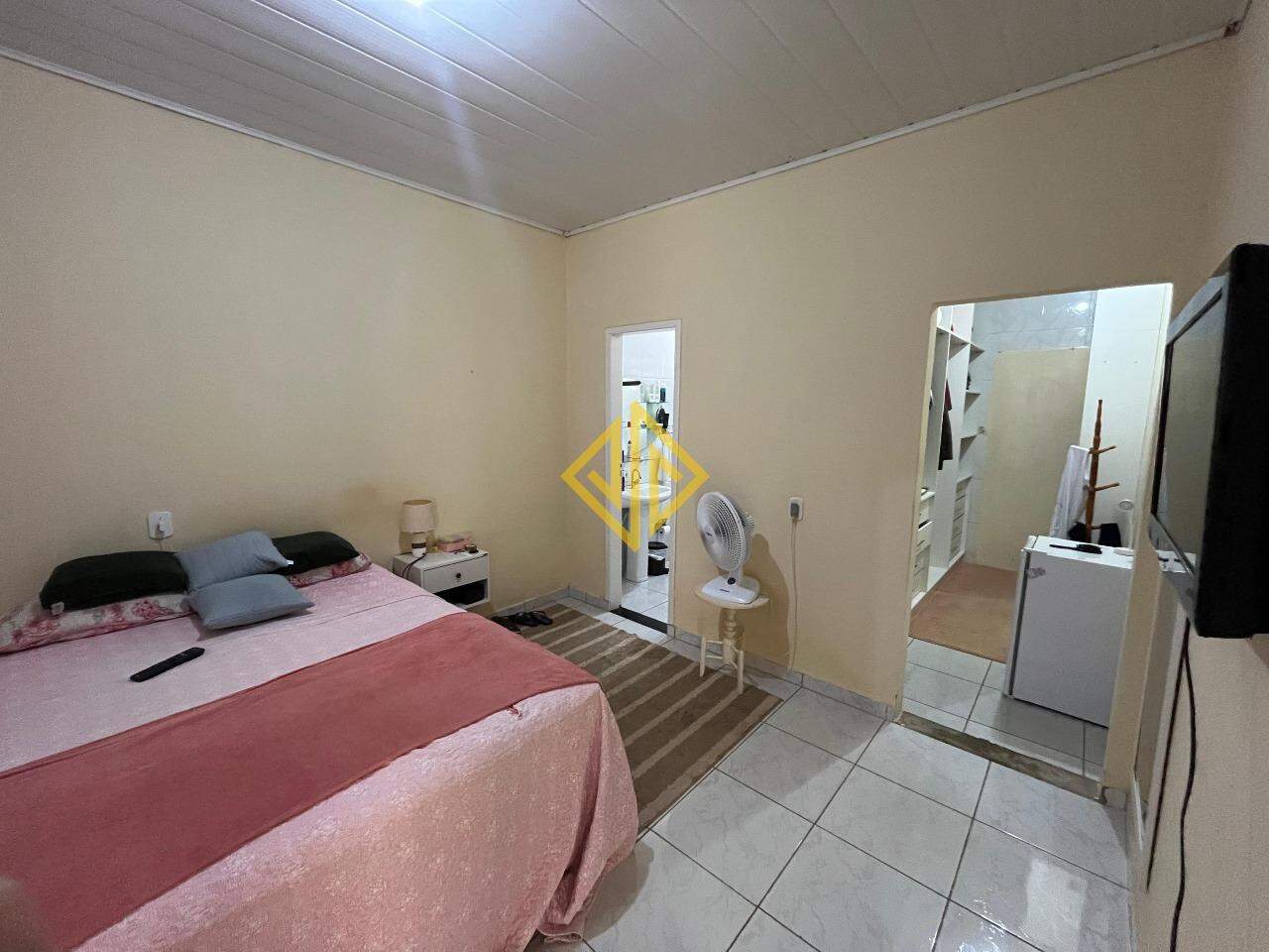 Casa à venda com 3 quartos, 160m² - Foto 7