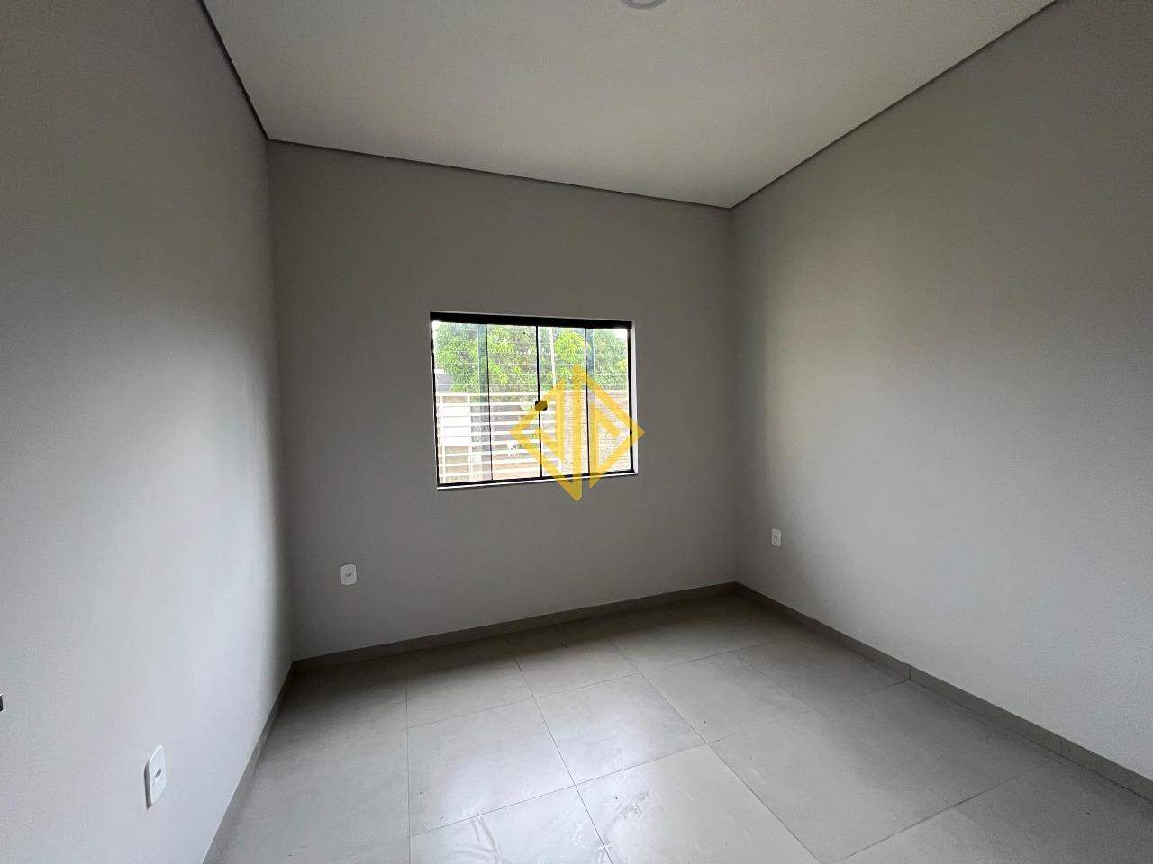 Casa à venda com 2 quartos, 62m² - Foto 6