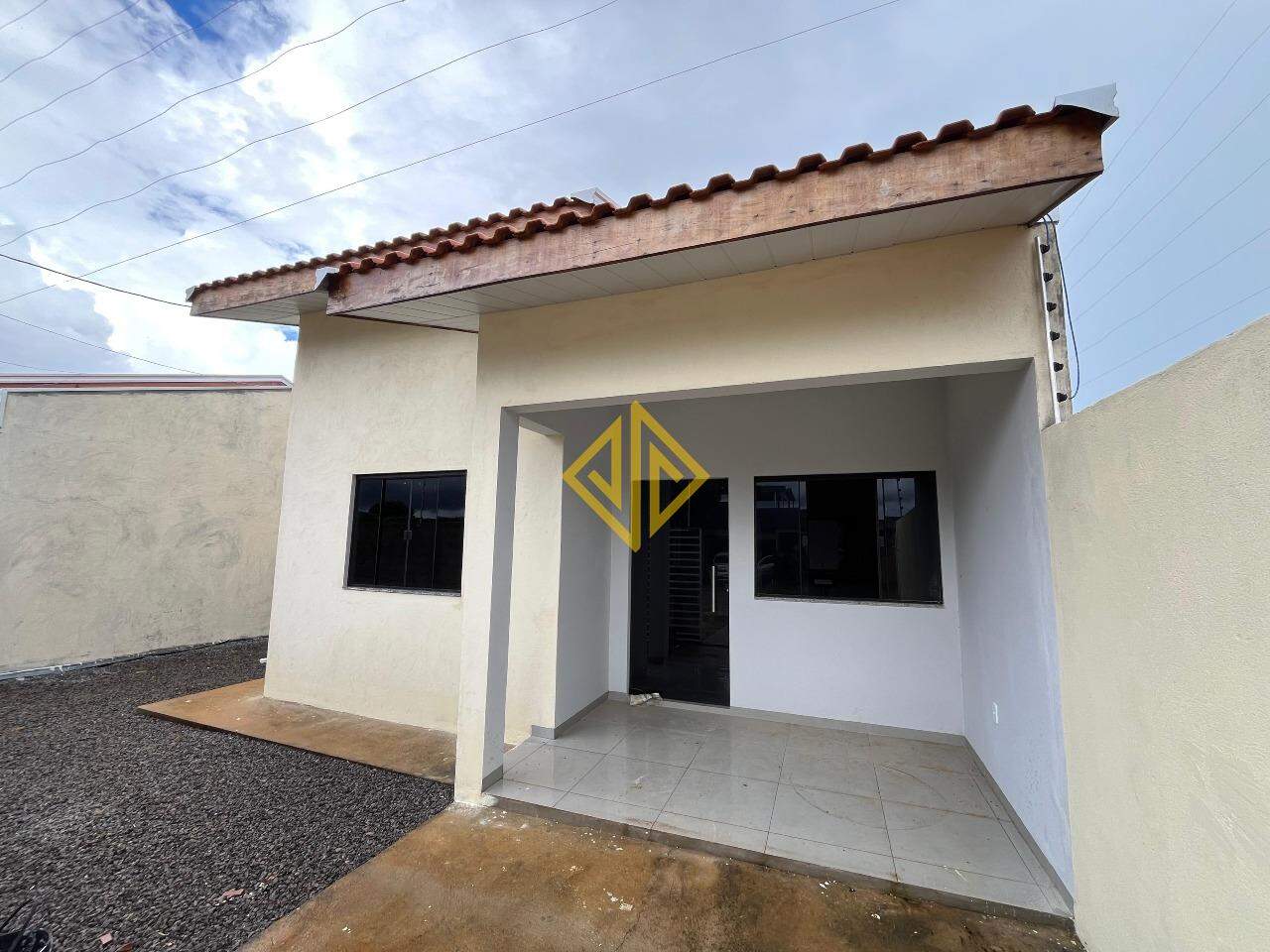 Casa à venda com 2 quartos, 62m² - Foto 3