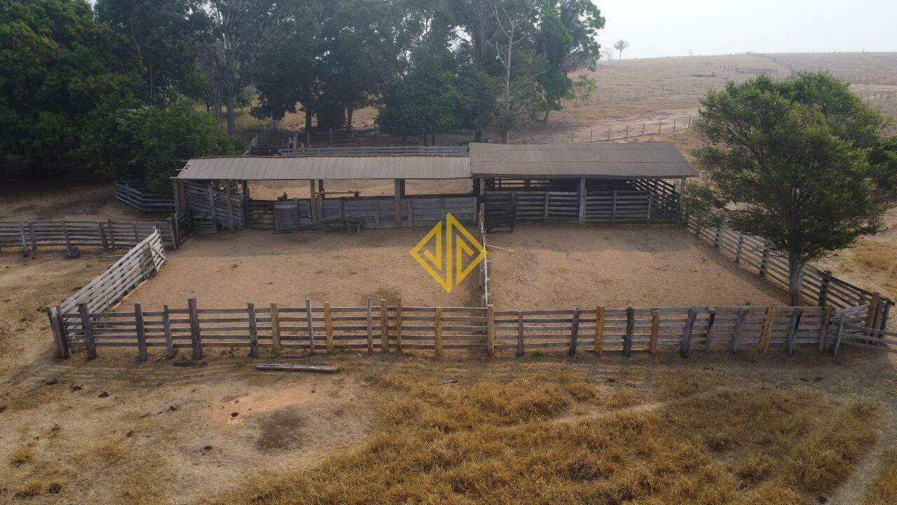 Sítio à venda no Zona Rural: 