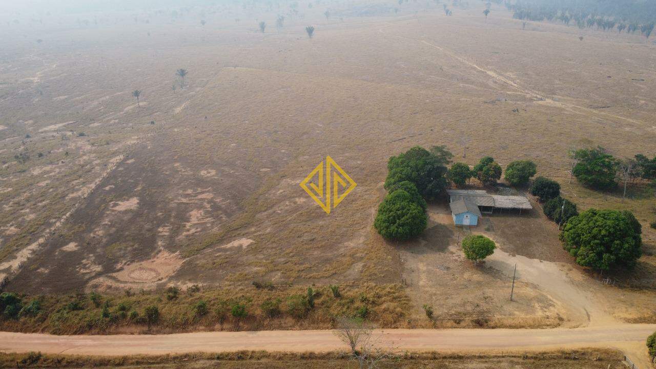 Sítio à venda no Zona Rural: 