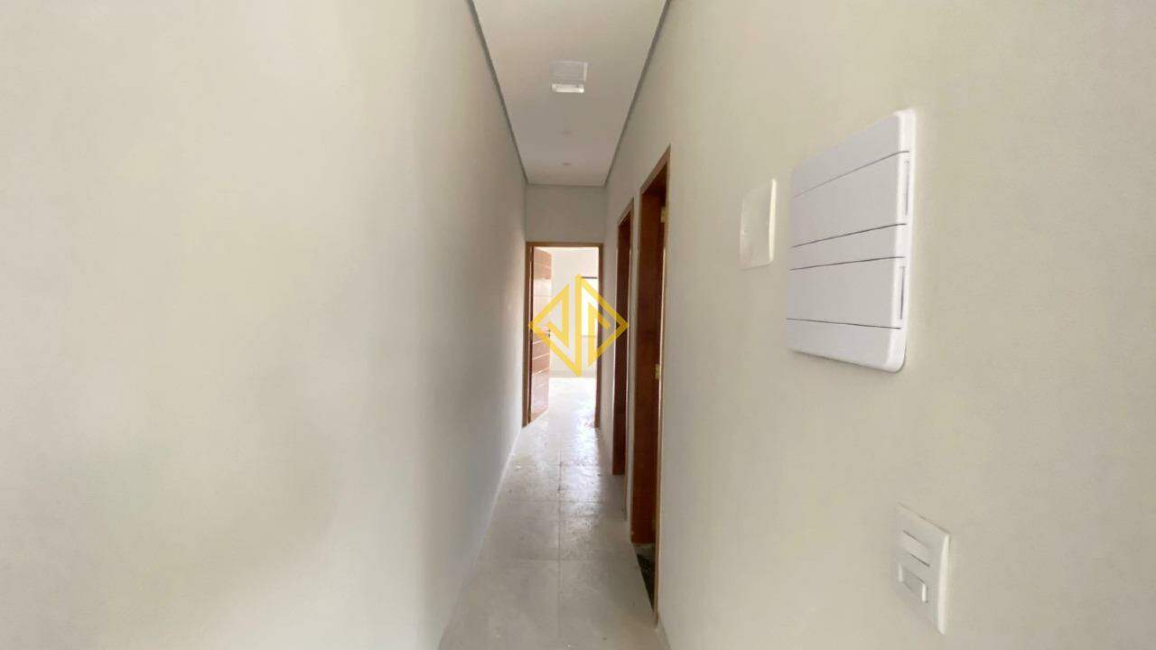 Casa à venda com 2 quartos, 56m² - Foto 5