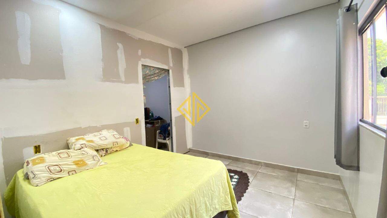 Casa à venda com 3 quartos, 160m² - Foto 3