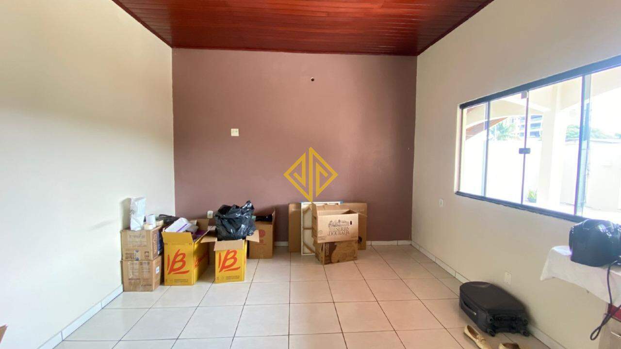 Casa à venda com 3 quartos, 185m² - Foto 5