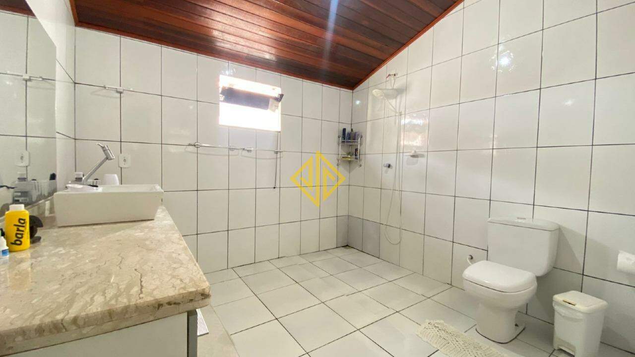 Casa à venda com 3 quartos, 185m² - Foto 10