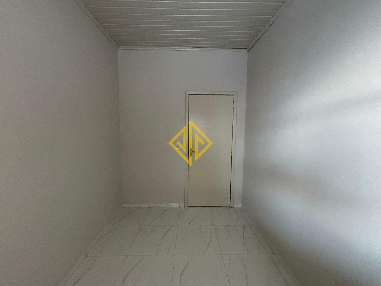 Casa à venda no BNH: 