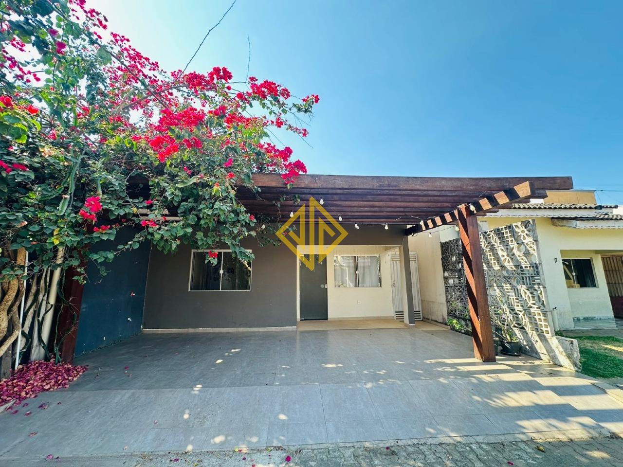 Casa à venda no Jardim Jorge Teixeira: 