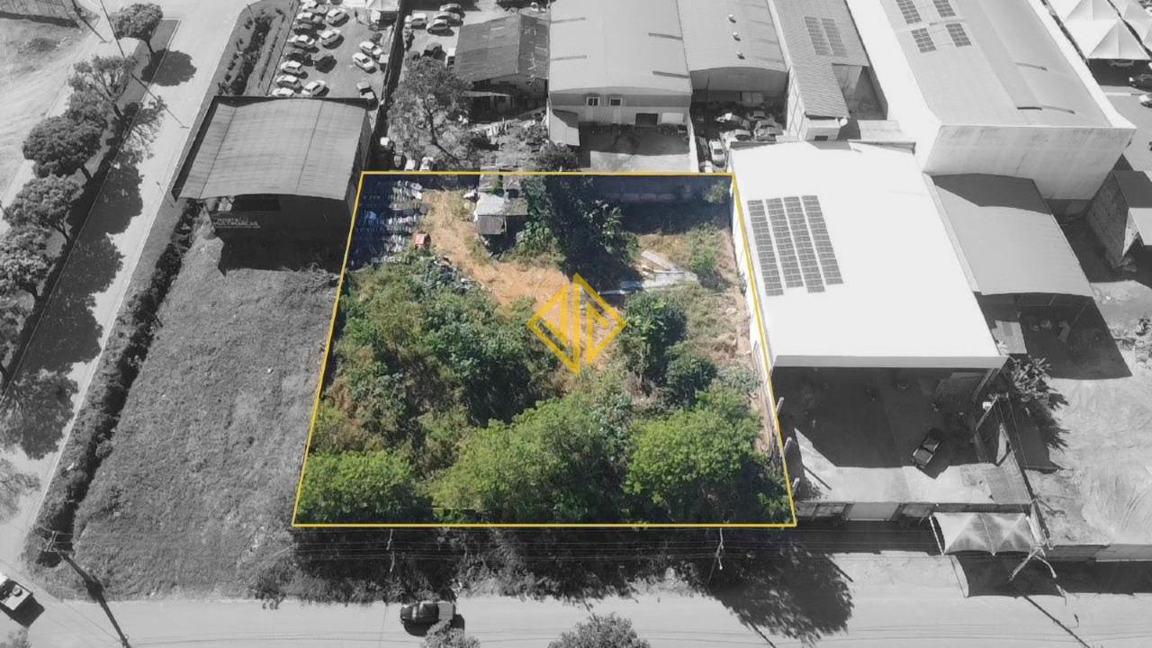 Terreno à venda no Áreas Especiais: 