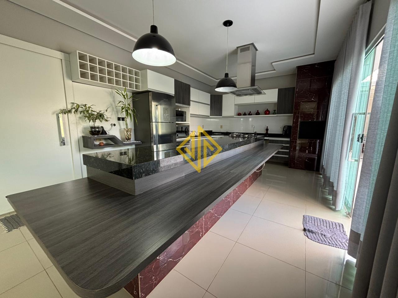 Casa à venda no Jardim das Palmeiras: 