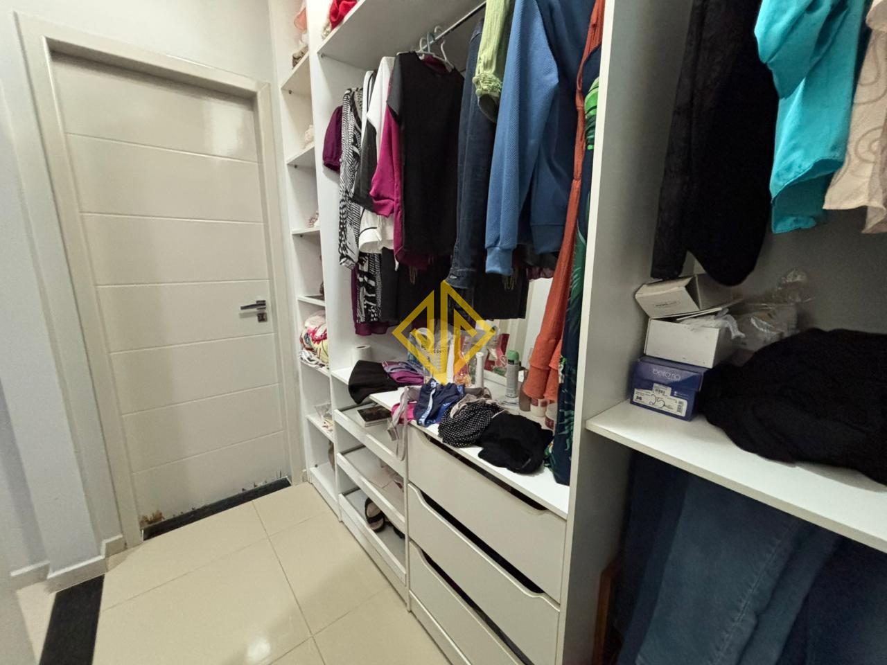 Casa à venda no Jardim das Palmeiras: 