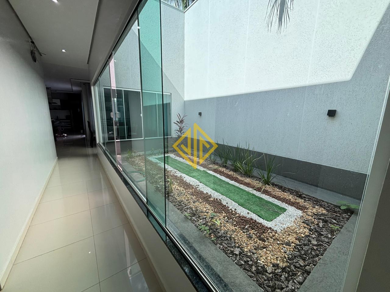 Casa à venda no Jardim das Palmeiras: 