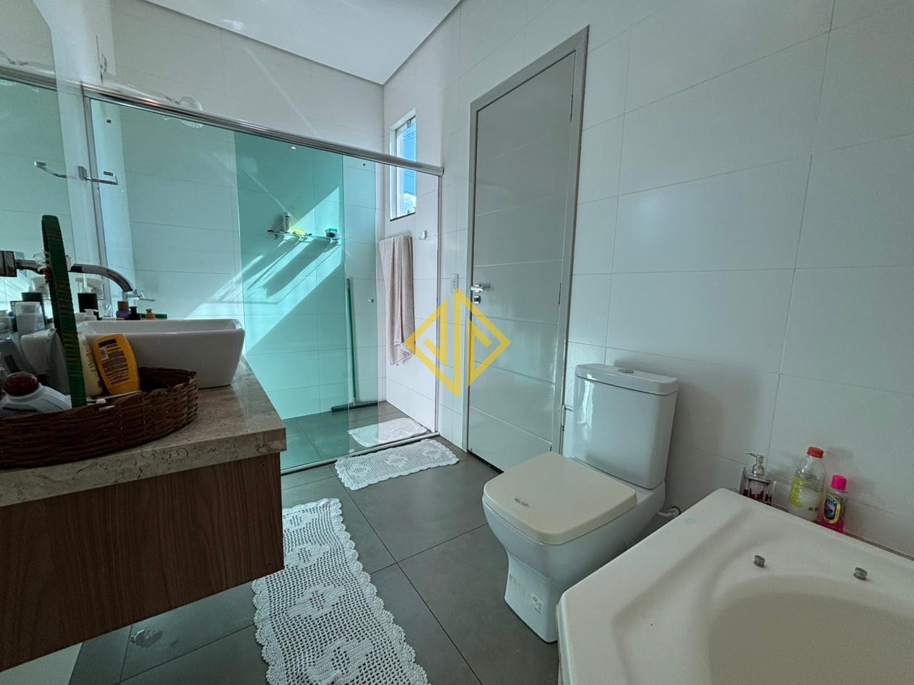 Casa à venda no Jardim das Palmeiras: 