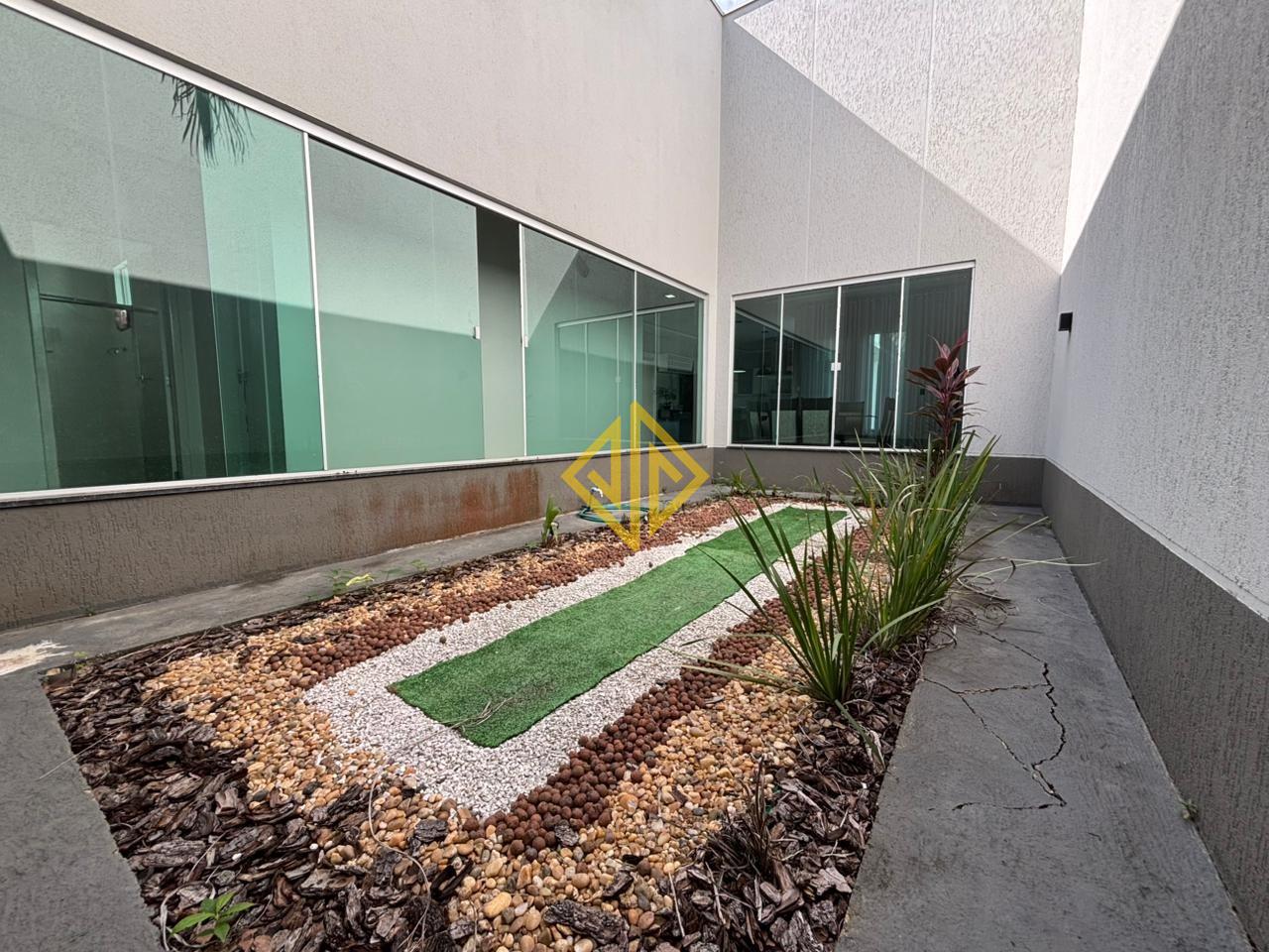 Casa à venda no Jardim das Palmeiras: 