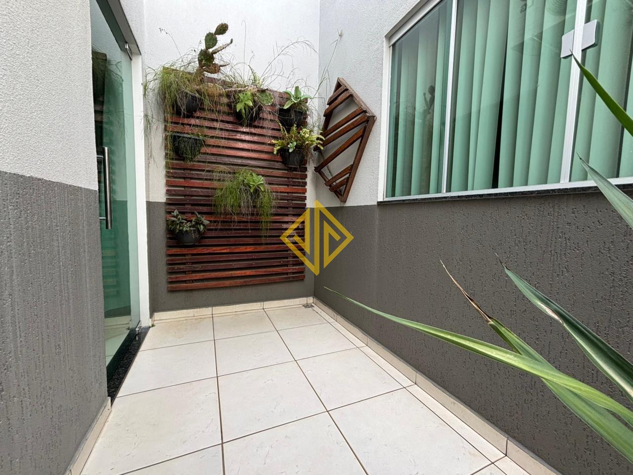 Casa à venda no Jardim das Palmeiras: 