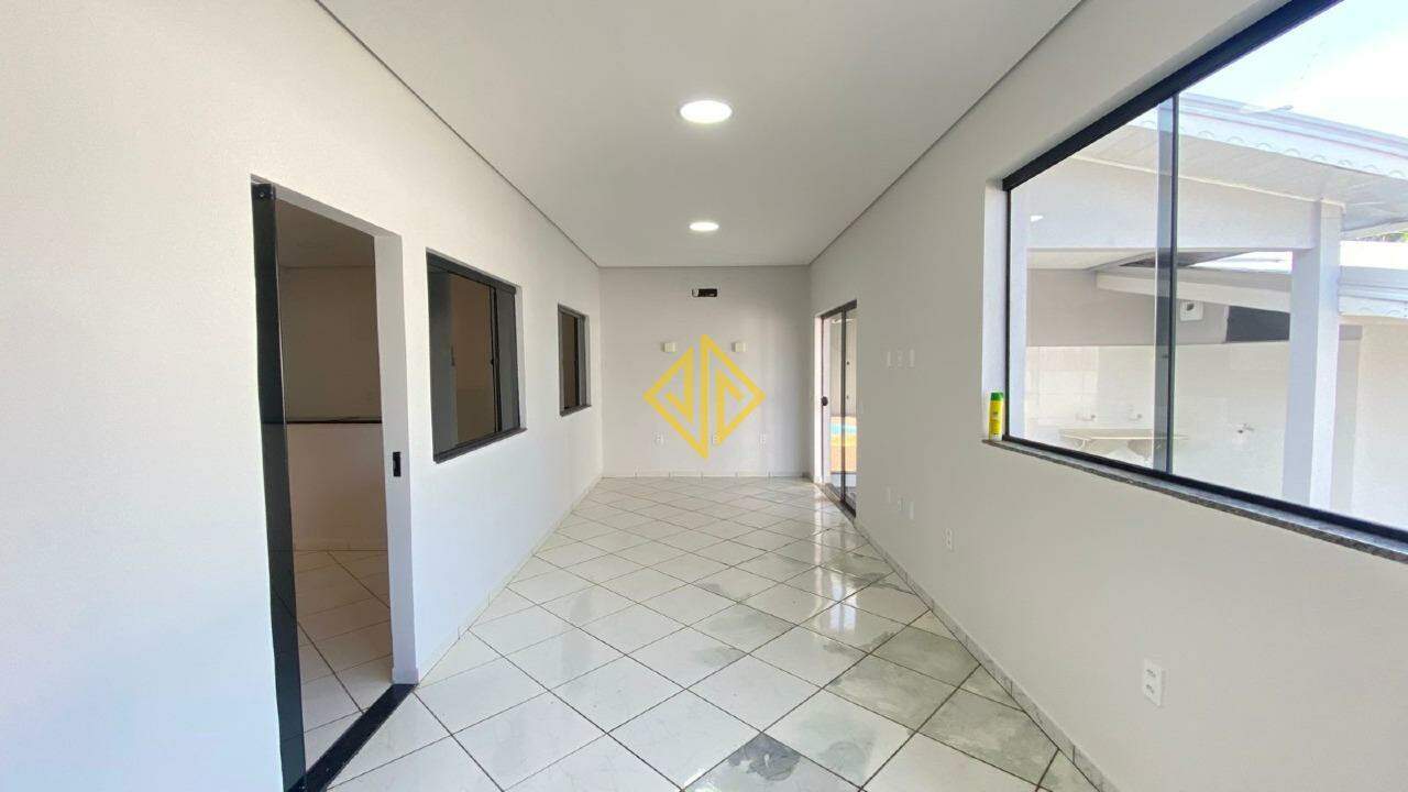 Casa à venda com 2 quartos, 150m² - Foto 5