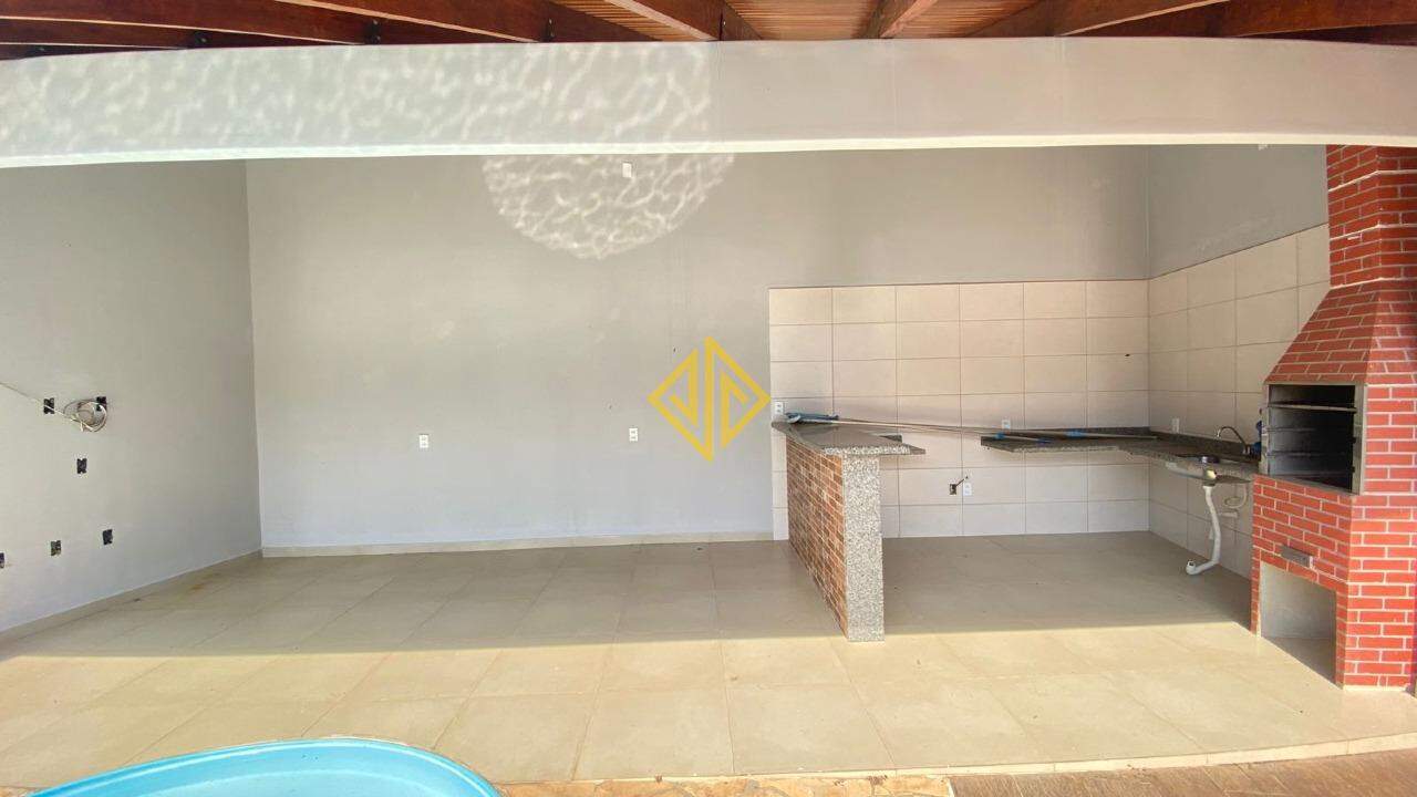 Casa à venda com 2 quartos, 150m² - Foto 12