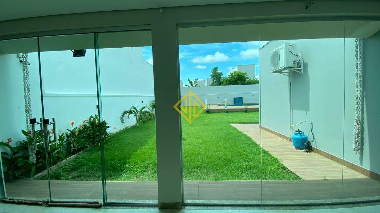 Casa à venda no Condomínio Park Tropical II: 