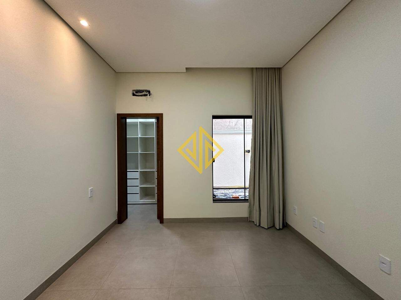 Casa à venda com 3 quartos, 165m² - Foto 11