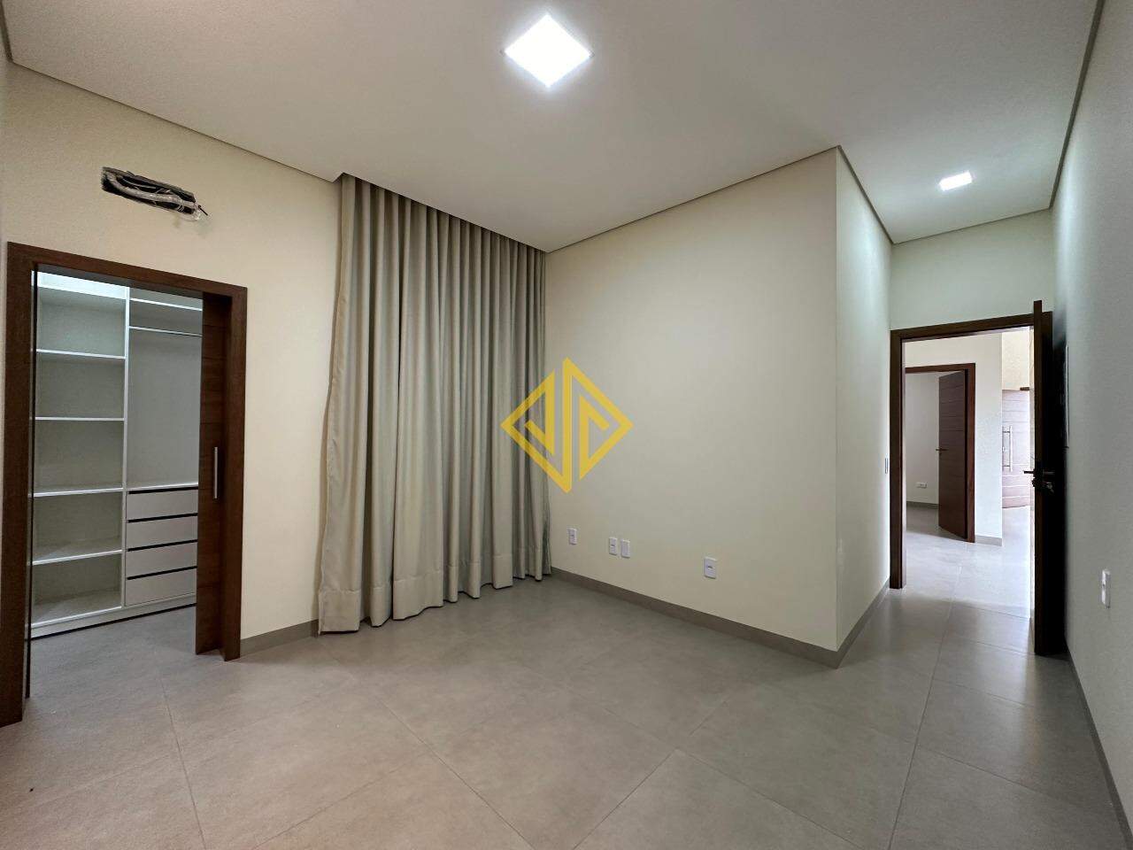 Casa à venda com 3 quartos, 165m² - Foto 10