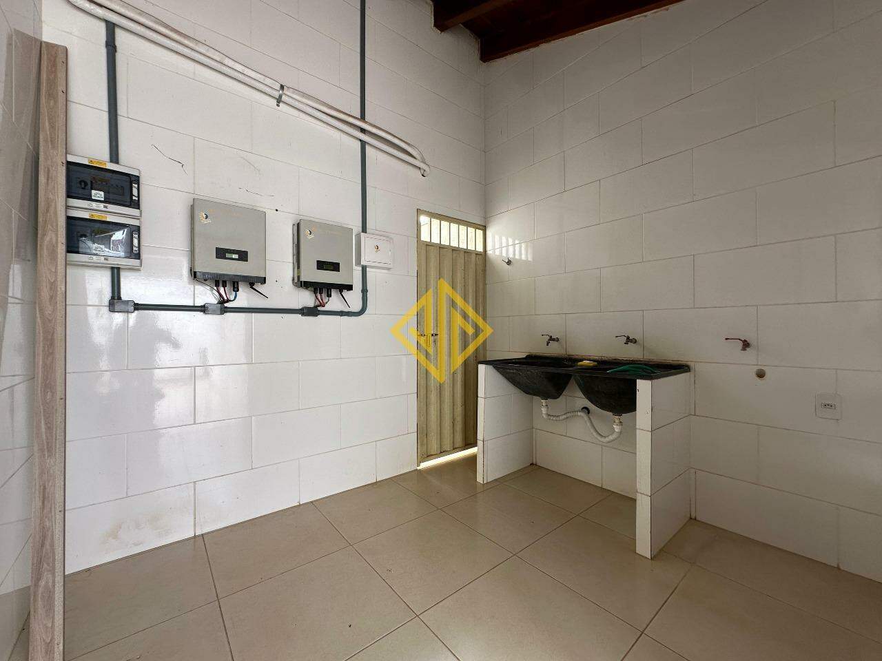 Casa à venda com 2 quartos, 166m² - Foto 18