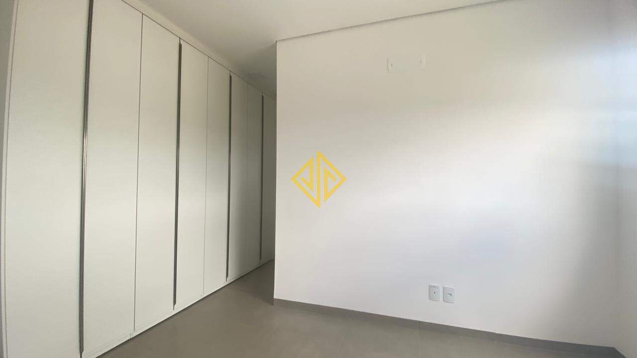 Apartamento à venda com 3 quartos, 93m² - Foto 4