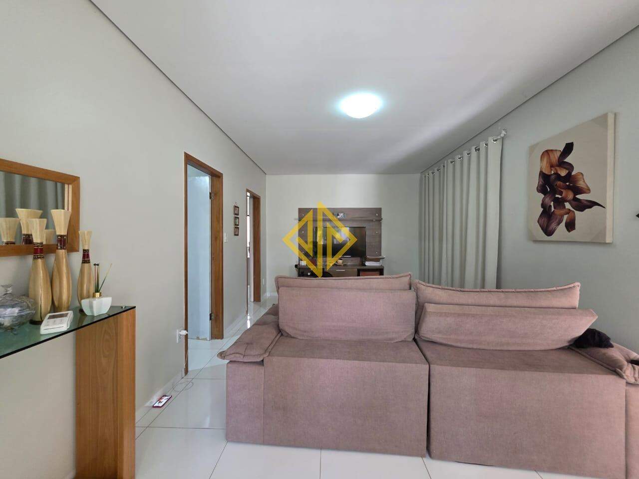 Casa à venda com 3 quartos, 213m² - Foto 8