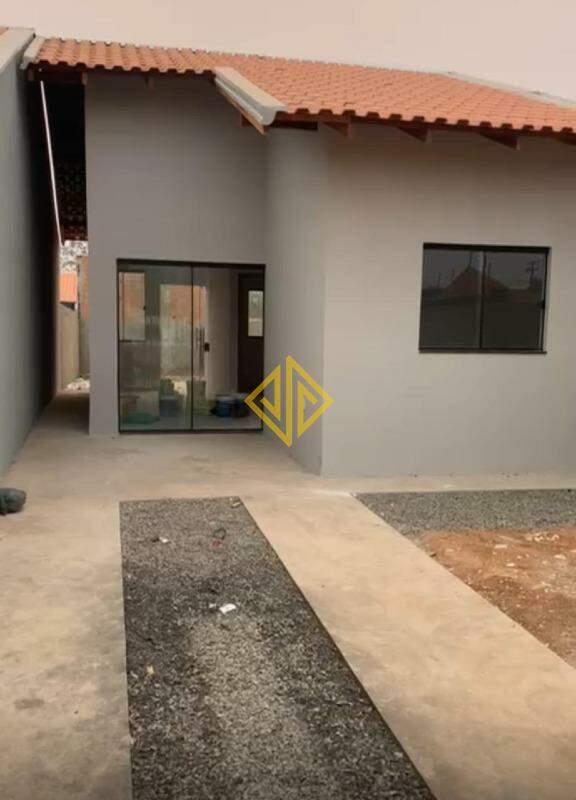 Casa à venda com 2 quartos, 43m² - Foto 2