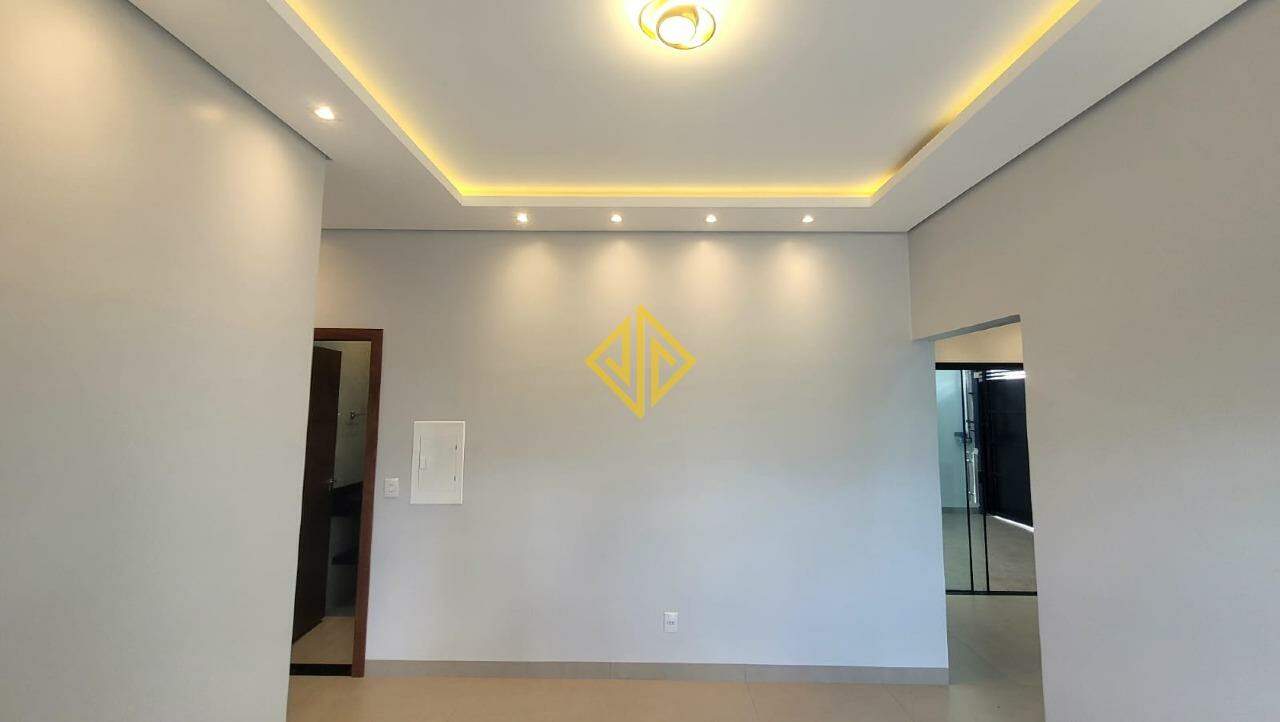 Casa à venda com 2 quartos, 113m² - Foto 4