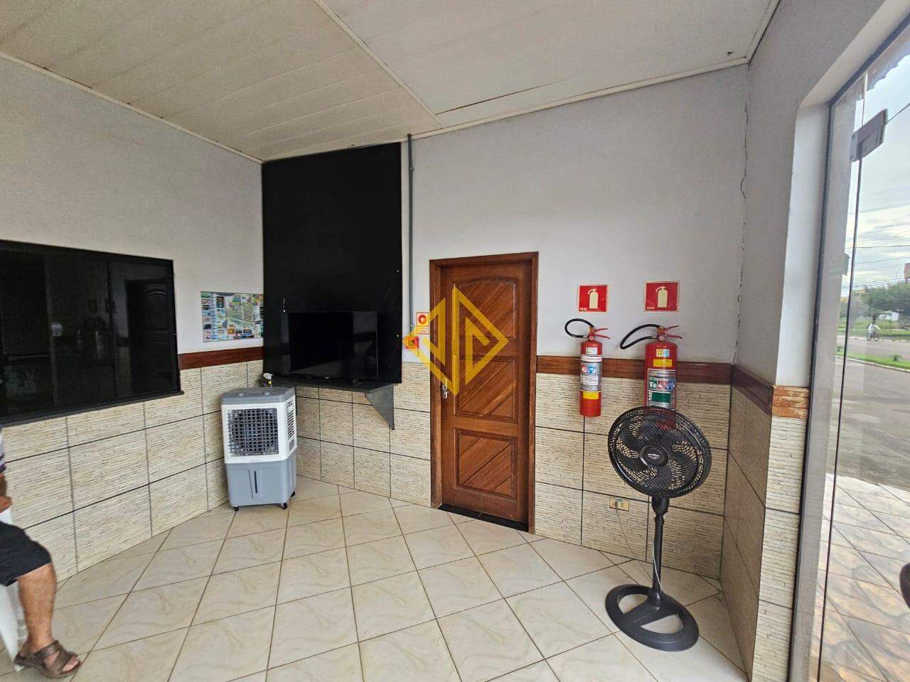 Casa Comercial à venda, 526m² - Foto 2