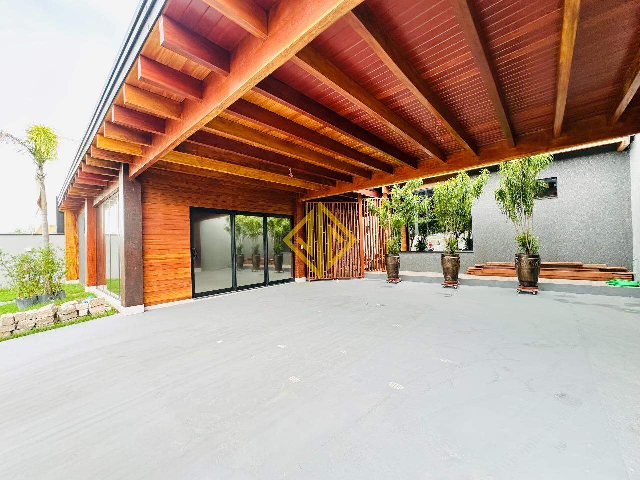 Casa à venda no Condomínio Duque De Caxias:
