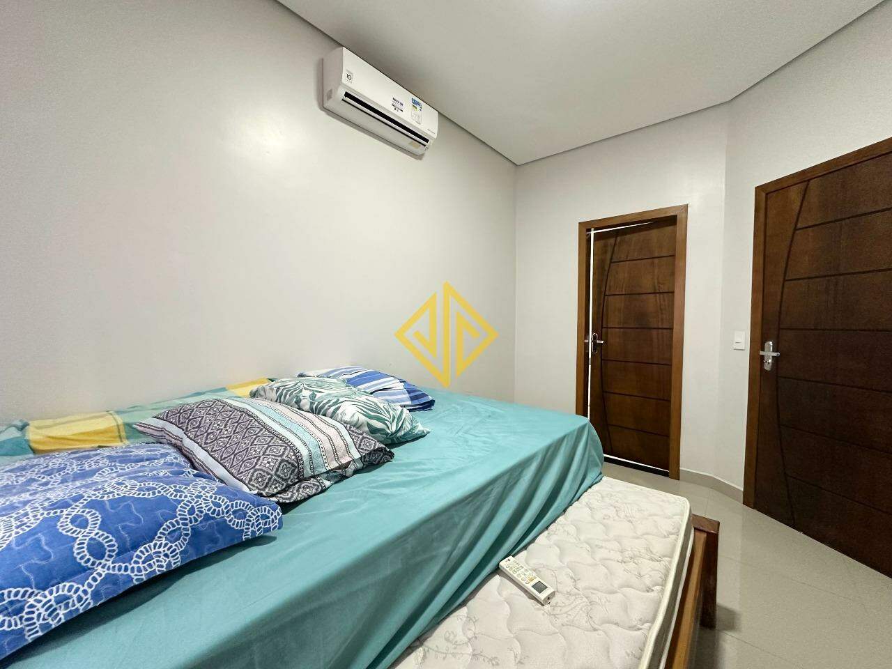 Casa à venda no Condomínio Duque De Caxias: