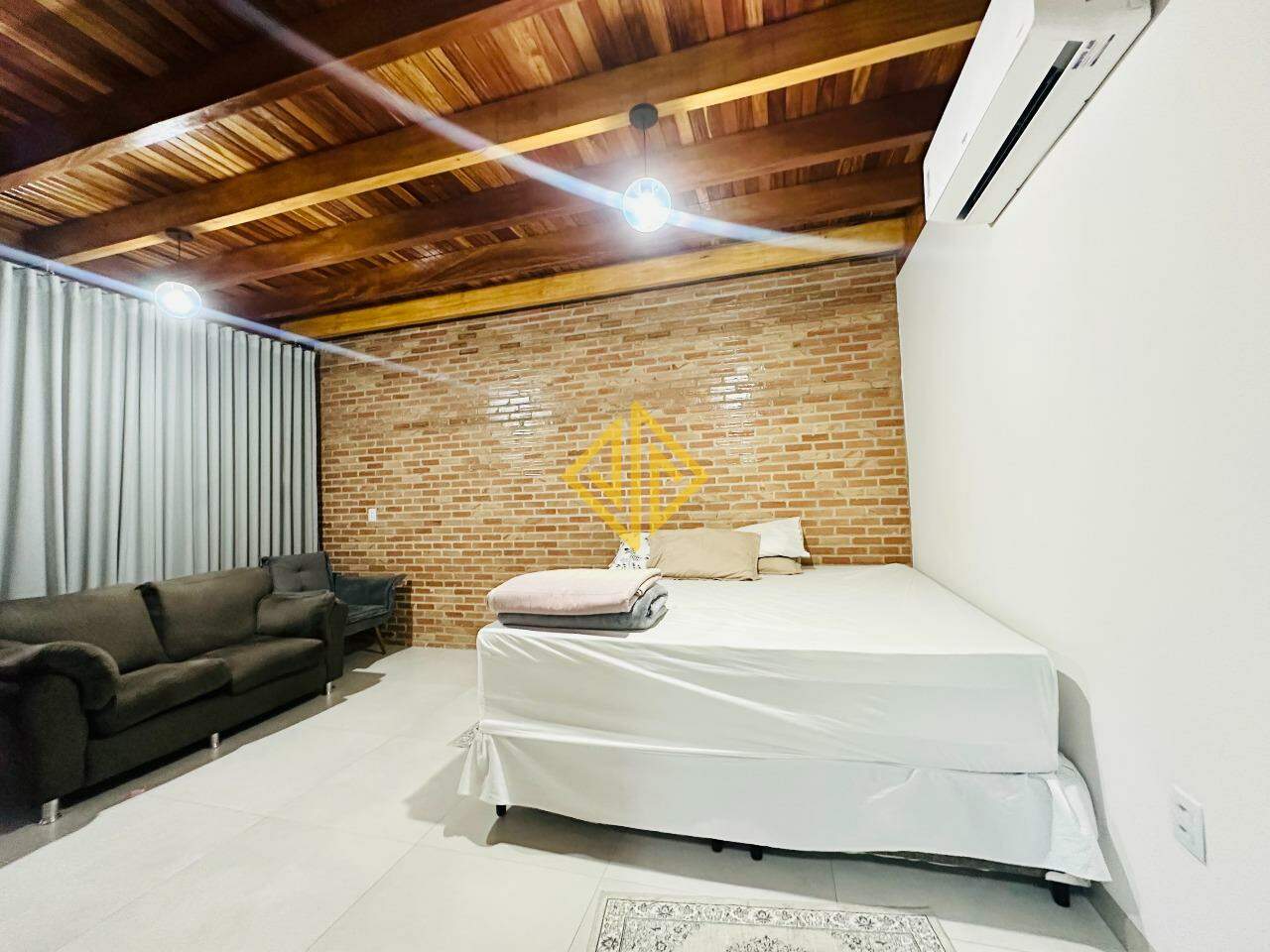 Casa à venda no Condomínio Duque De Caxias: