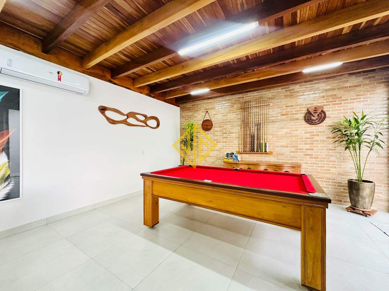 Casa à venda no Condomínio Duque De Caxias: