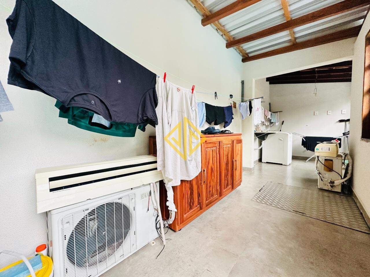 Casa à venda no Condomínio Duque De Caxias: