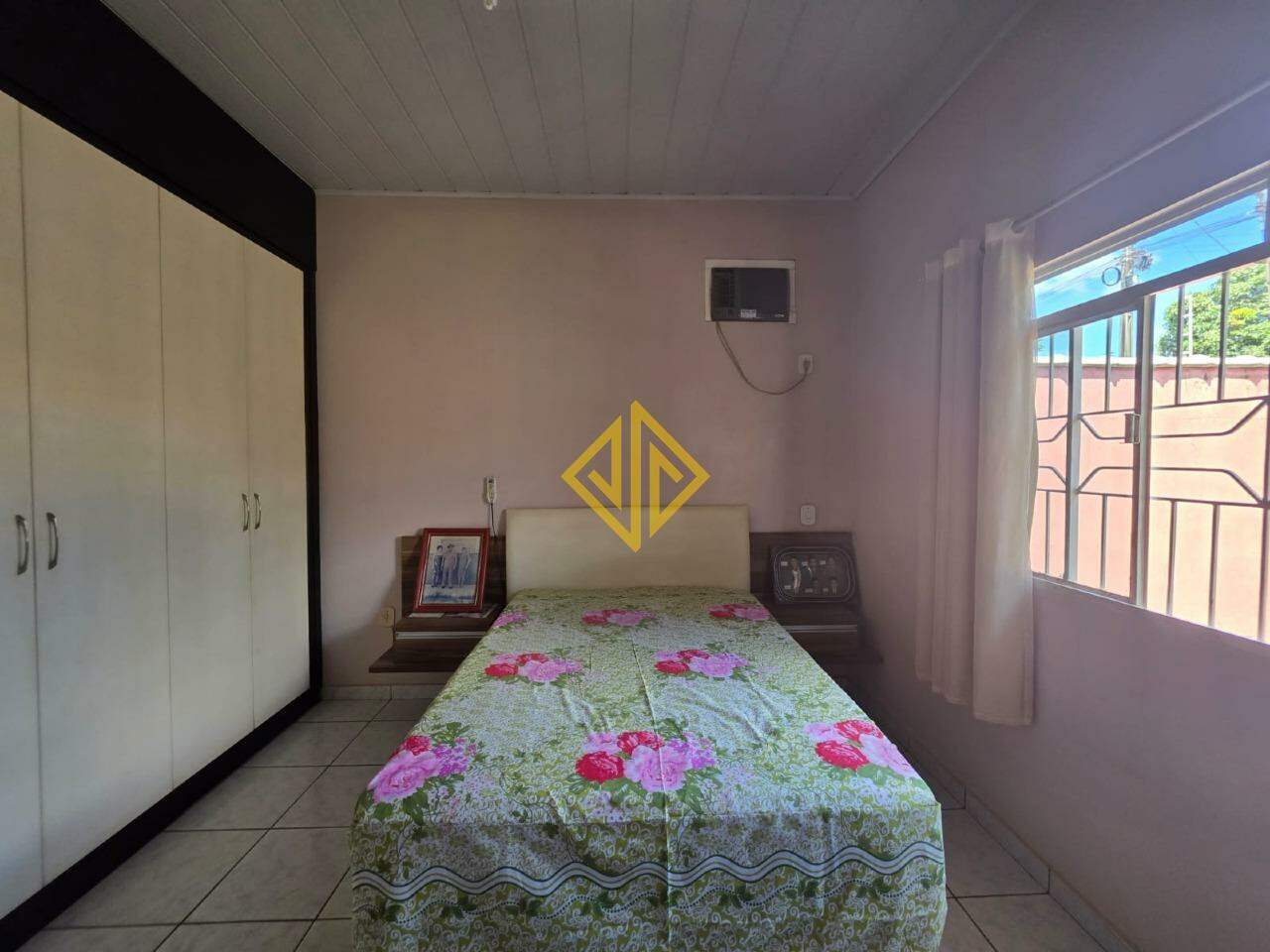 Casa à venda com 3 quartos, 180m² - Foto 15