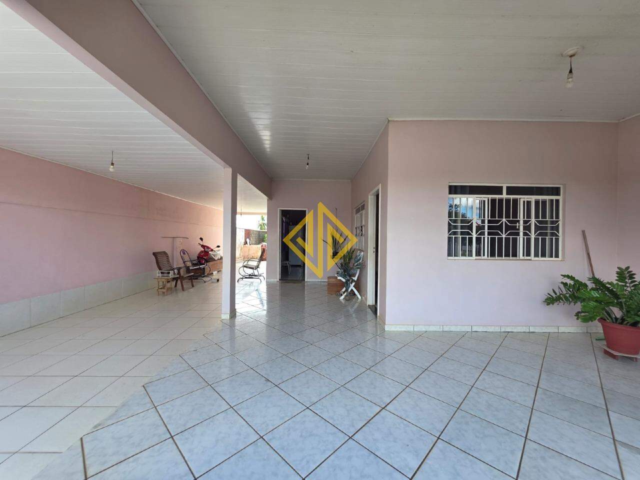 Casa à venda com 3 quartos, 180m² - Foto 5