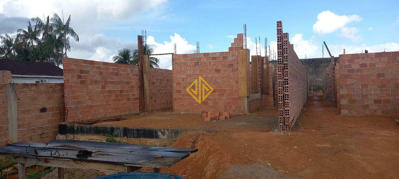 Casa à venda com 3 quartos, 130m² - Foto 2