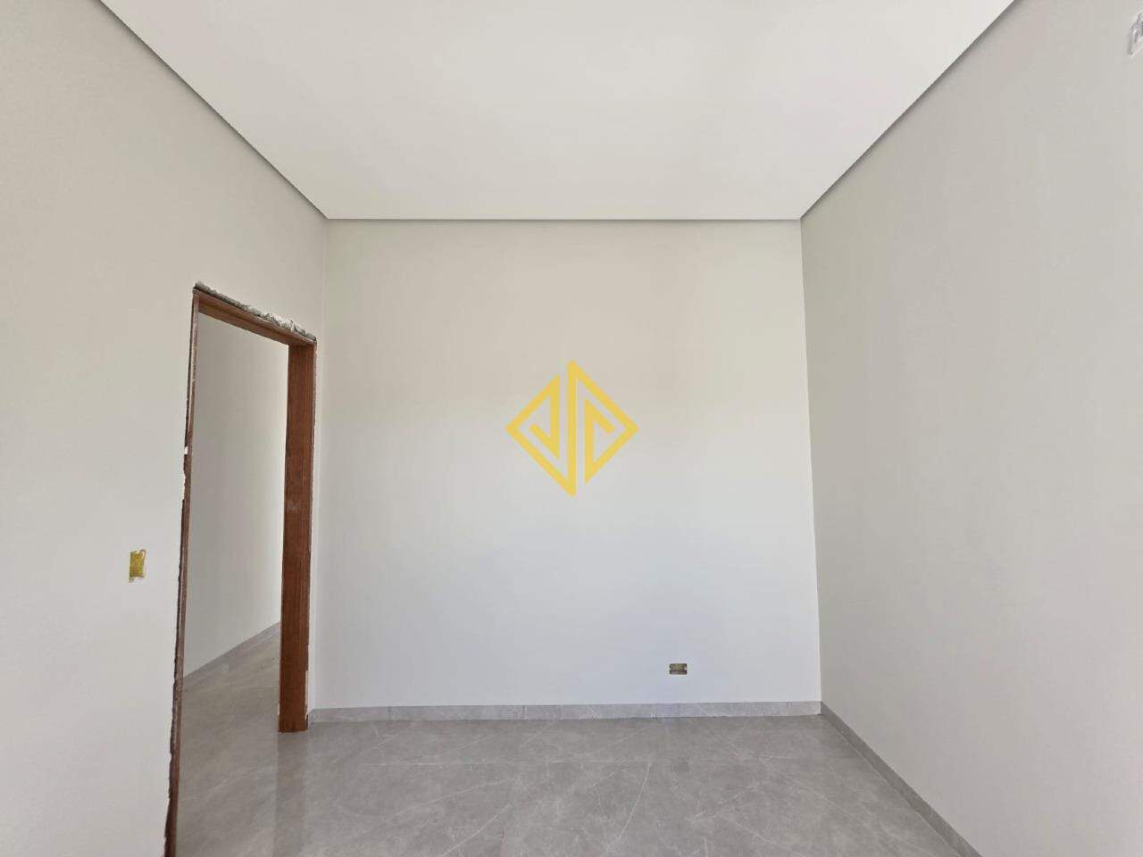 Casa à venda com 2 quartos, 58m² - Foto 5