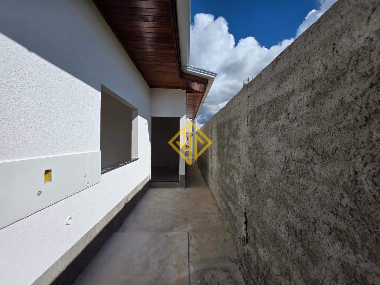 Casa à venda com 2 quartos, 58m² - Foto 10