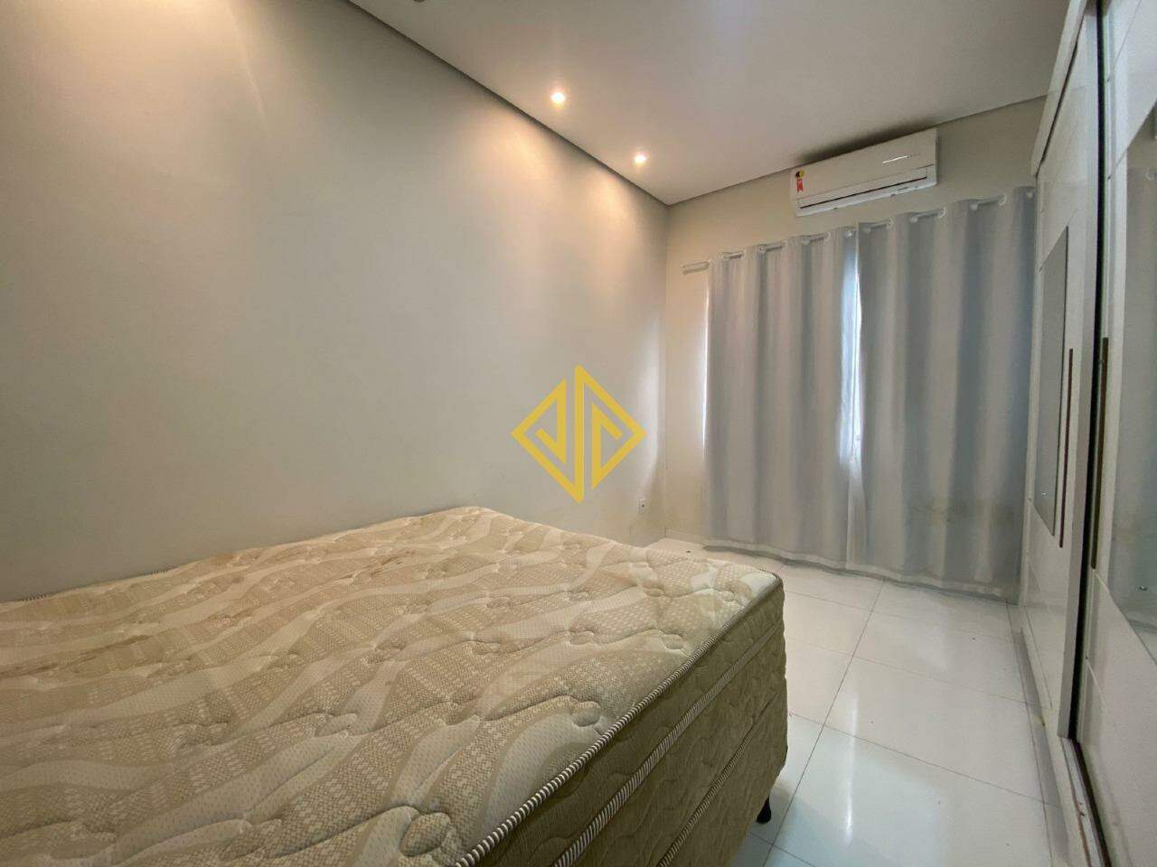 Casa para alugar com 2 quartos, 69m² - Foto 5